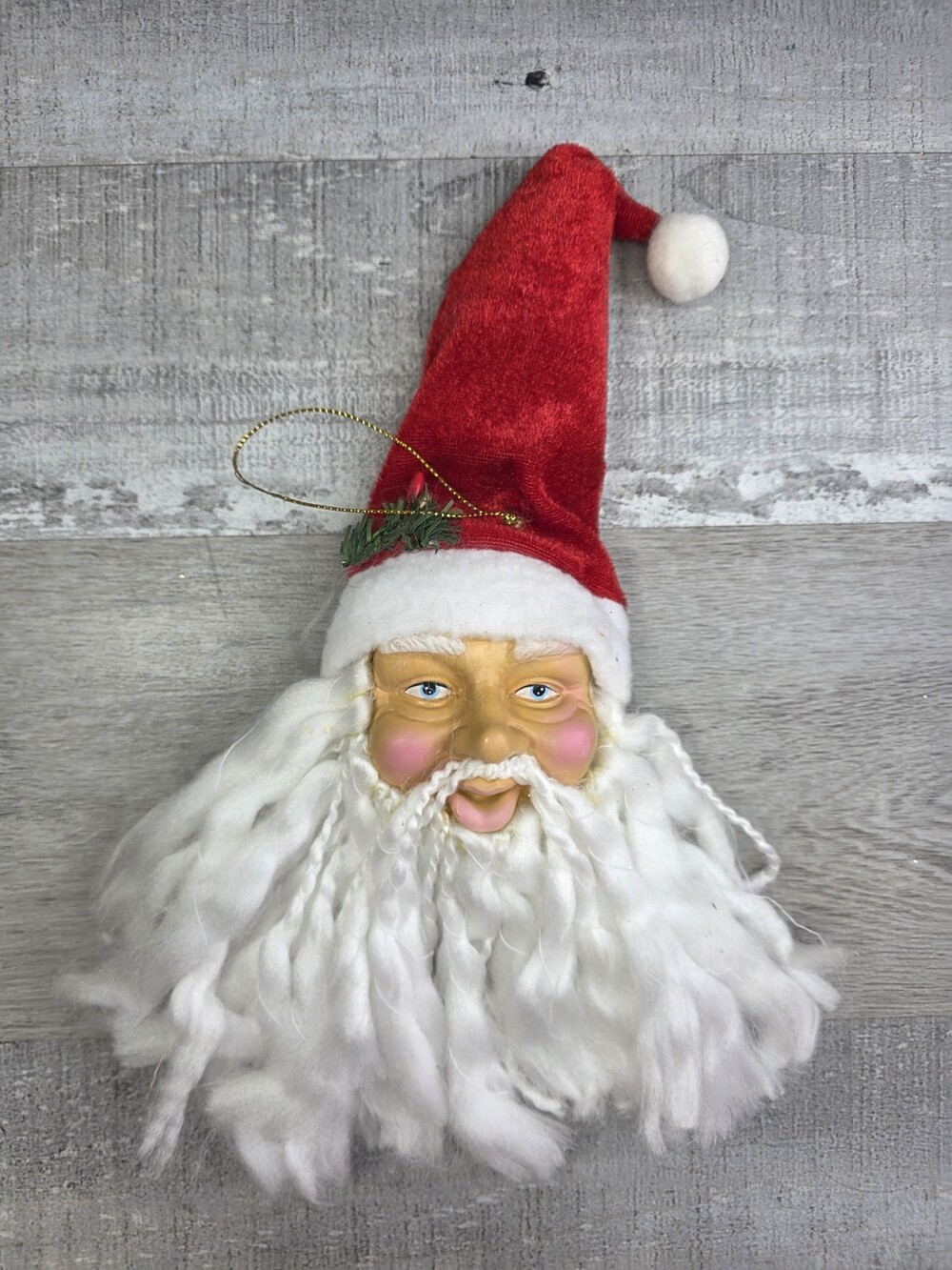 Santa Face Hanging Christmas Ornament Plastic Face Vtg Plush Hat Yarn Beard 127d